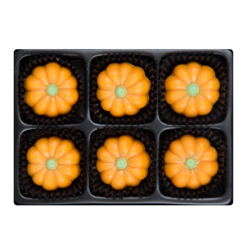 praline din ciocolata in forma de dovleci, cadouri de Halloween,