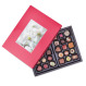 Cutie cu praline din ciocolata Postcard Maxi Red.