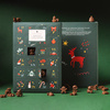 Advent calendar verde cu ciocolata in forma de figurine de Craciun