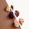CHOCOLATE BEAUTY SET AND PRALINES